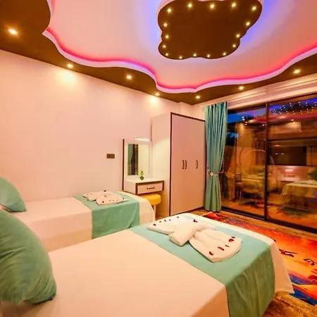 Hotel Anemon 2 / Kalkan 4*